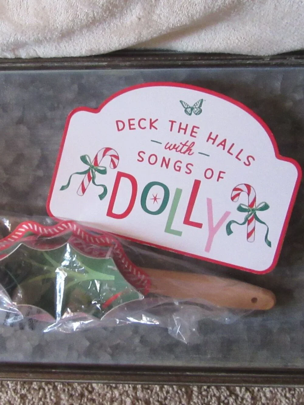 NWT Dolly Holiday Cookie Cutter; Rubber Decorative Bowl Scraper; Wood Plaque